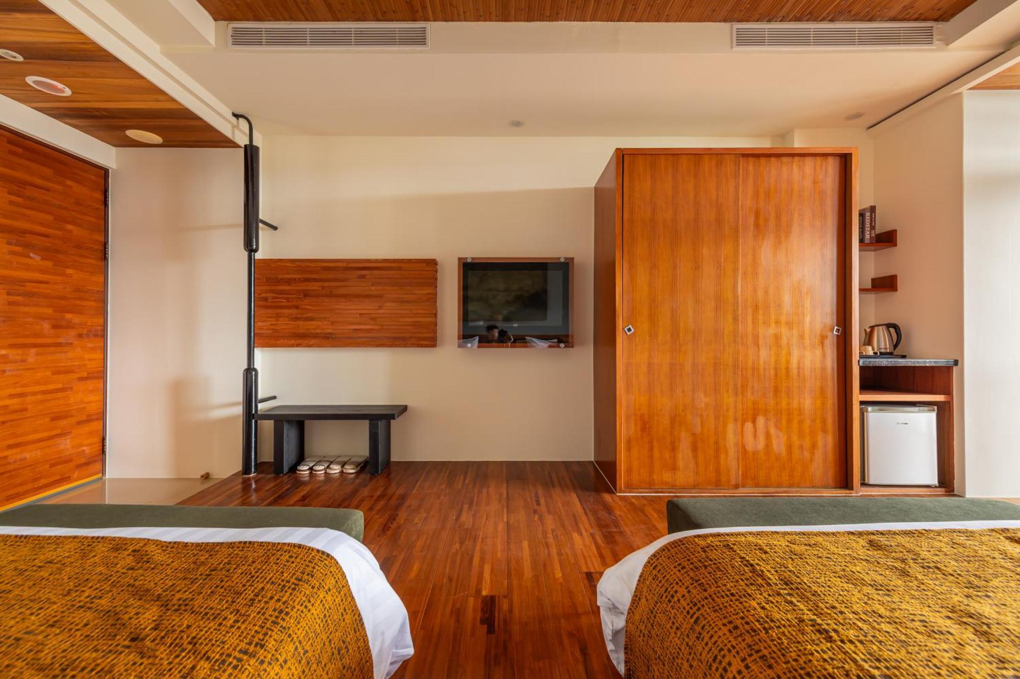 Sun Moon Lake Itathao Vacation Inn With Elevator Yuchi Exteriér fotografie