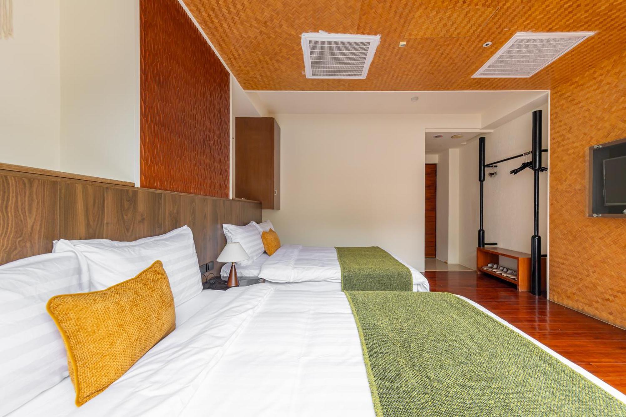 Sun Moon Lake Itathao Vacation Inn With Elevator Yuchi Exteriér fotografie