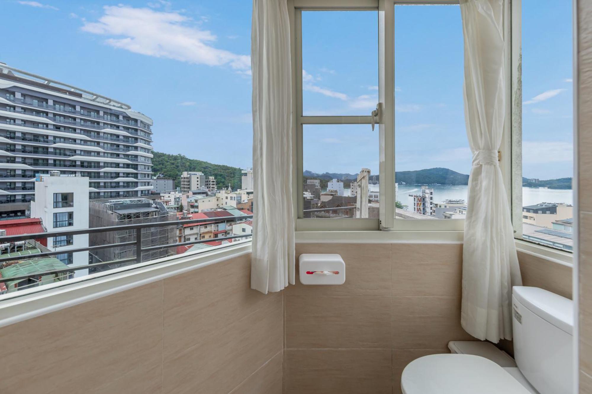 Sun Moon Lake Itathao Vacation Inn With Elevator Yuchi Exteriér fotografie