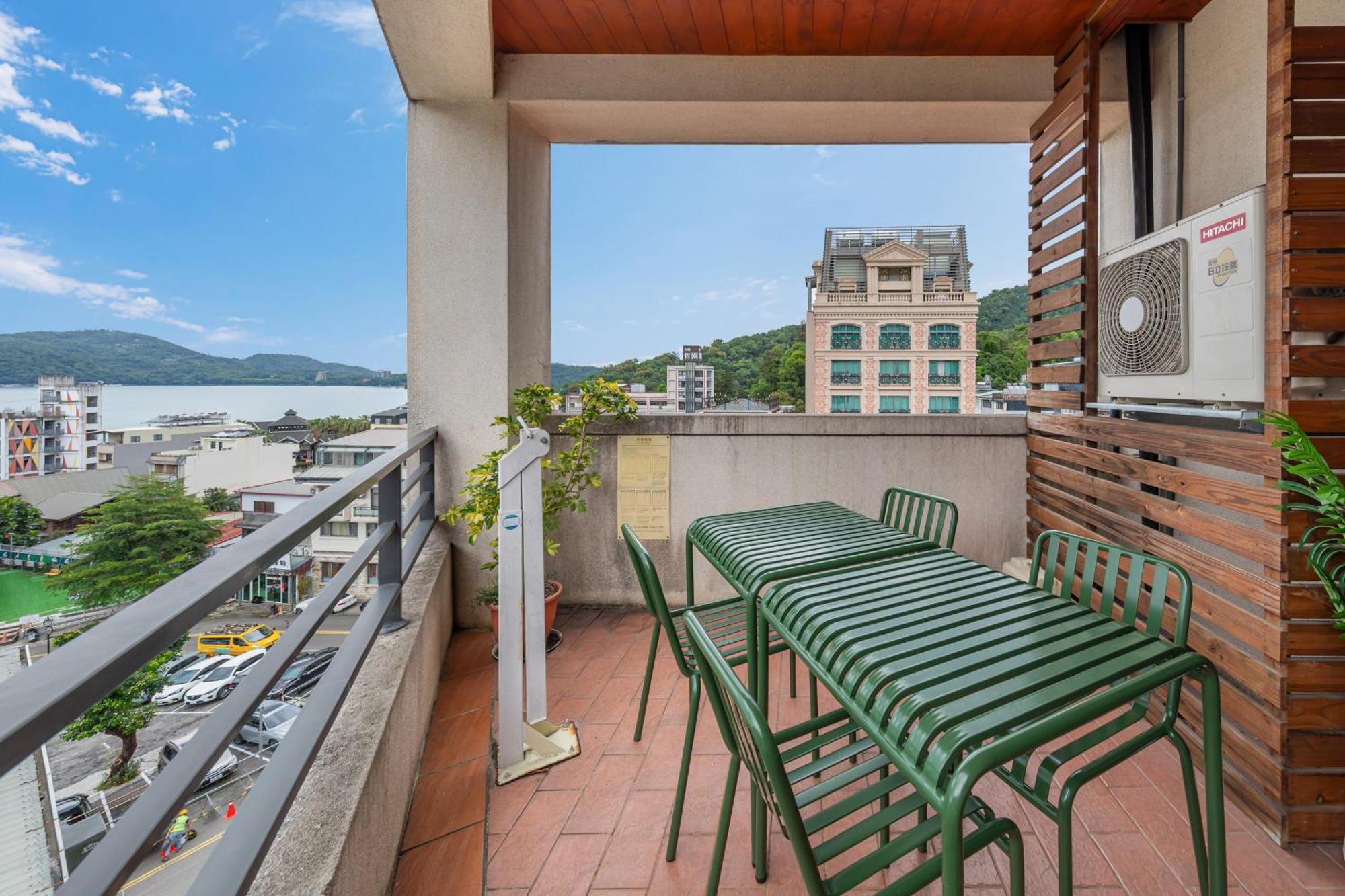 Sun Moon Lake Itathao Vacation Inn With Elevator Yuchi Exteriér fotografie