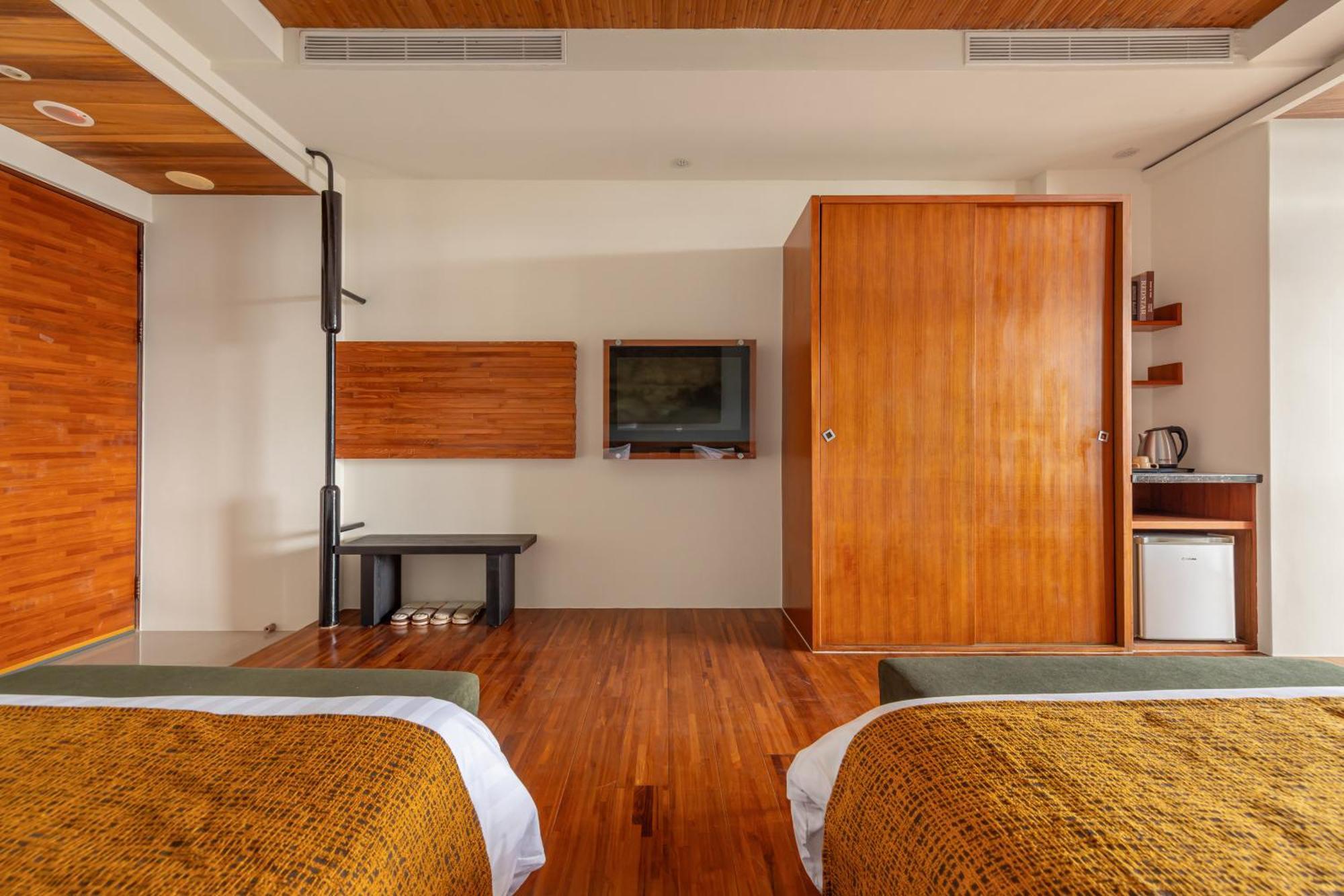 Sun Moon Lake Itathao Vacation Inn With Elevator Yuchi Exteriér fotografie