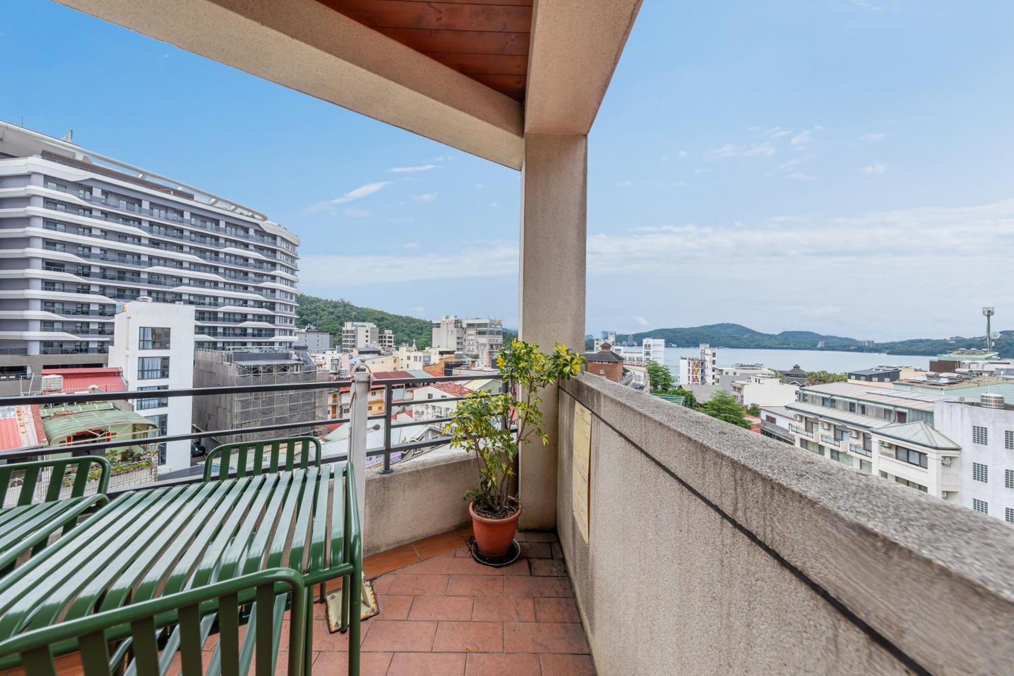 Sun Moon Lake Itathao Vacation Inn With Elevator Yuchi Exteriér fotografie